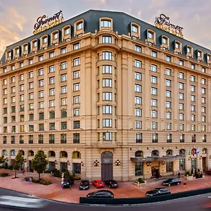 Fairmont Grand מלון קייב